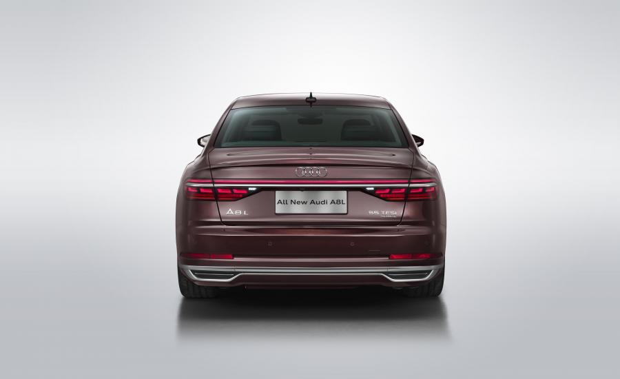  Audi A8 L 55 TFSI Quattro (D5) 2017 года  (CN) (фото 7 из 13)